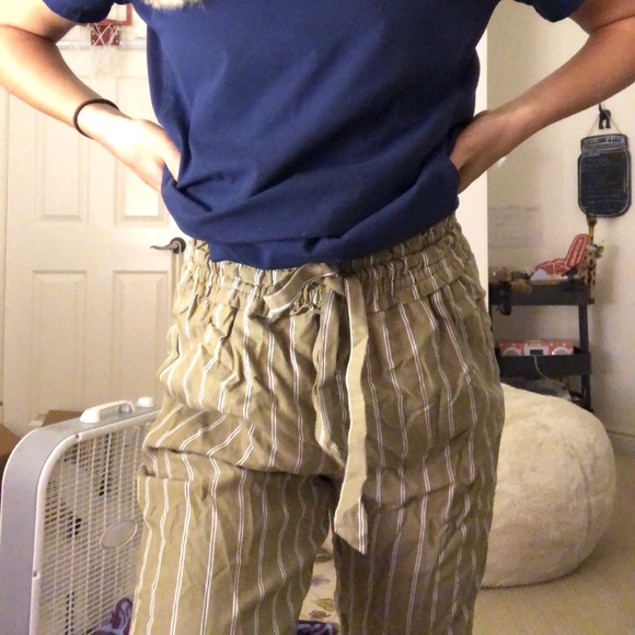 Zara lightweight dress pants - Picture 2 of 3